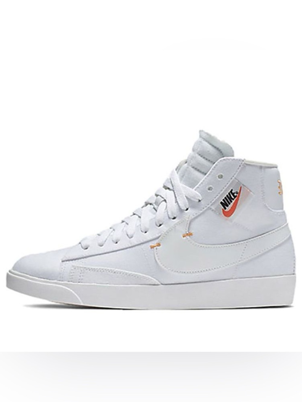 Nike Blazer Mid Rebel
Summit White (Women's)